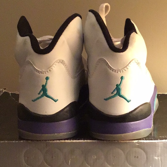 Jordan 5 grapes
